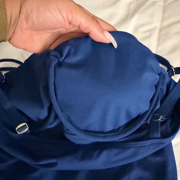 Nordstrom Swimsuit (bleu by rod beattie) - Picture 5 of 8